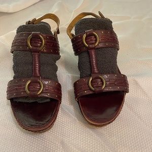 Frye Burgundy Wine Red Sandals size 8.5